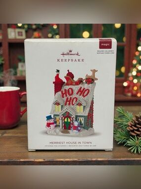 Hallmark Keepsake Ornament MERRIEST HOUSE IN TOWN NEW 2018 Magic Light Sound